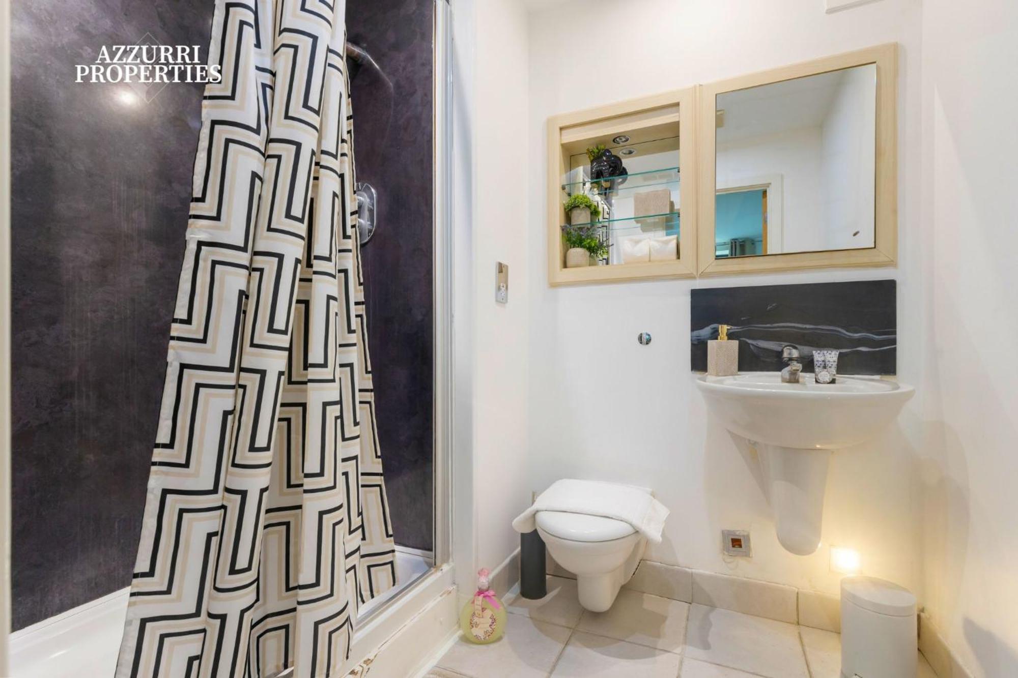 Apartment Monthly At Millharbour London